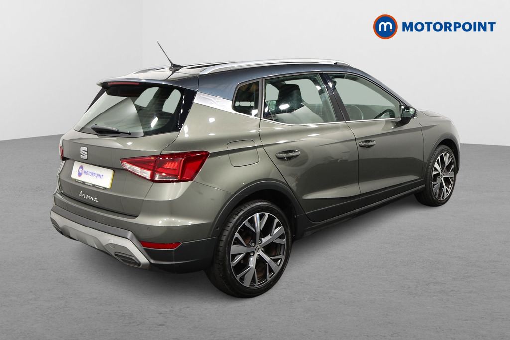Seat Arona Xperience Lux Manual Petrol SUV - Stock Number (1671598) - Drivers side rear corner