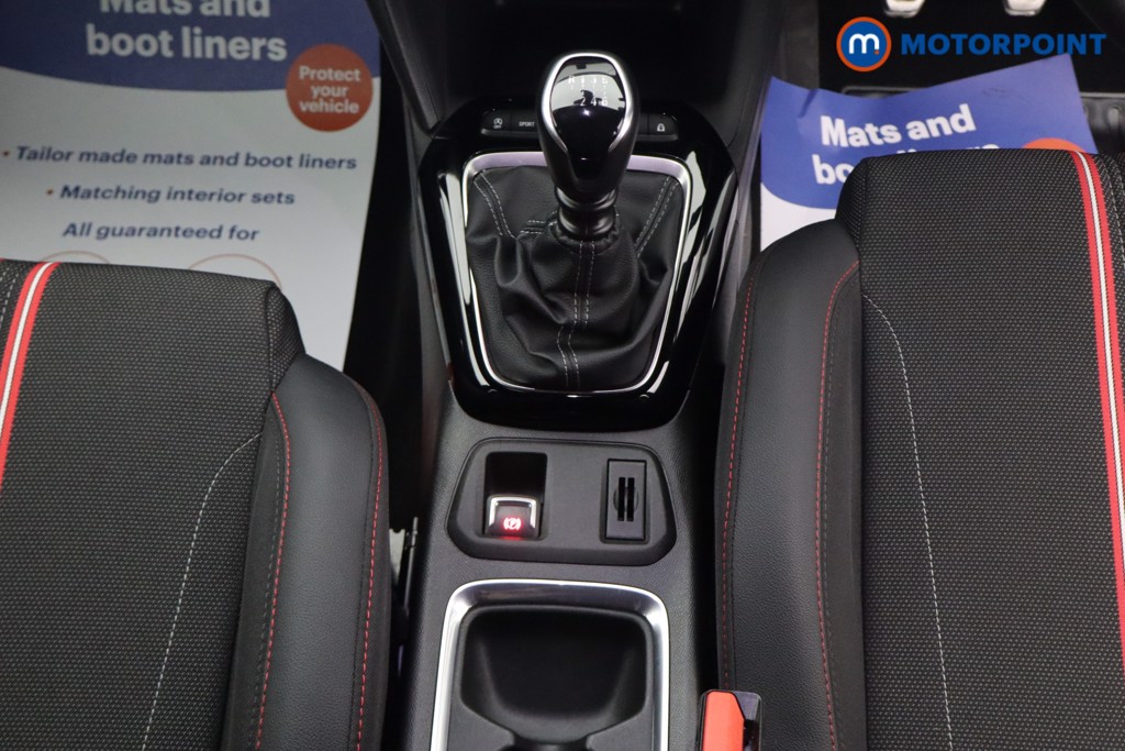 Vauxhall Corsa GS Manual Petrol Hatchback - Stock Number (1671615) - 4th supplementary image