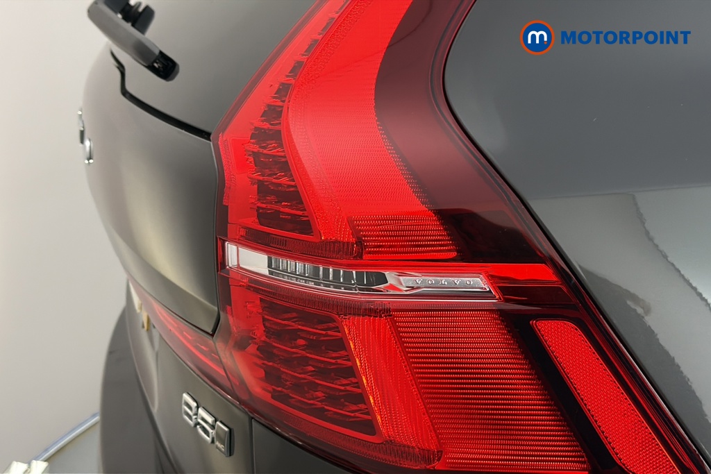 Volvo Xc60 R Design Automatic Petrol SUV - Stock Number (1671712) - 36th supplementary image
