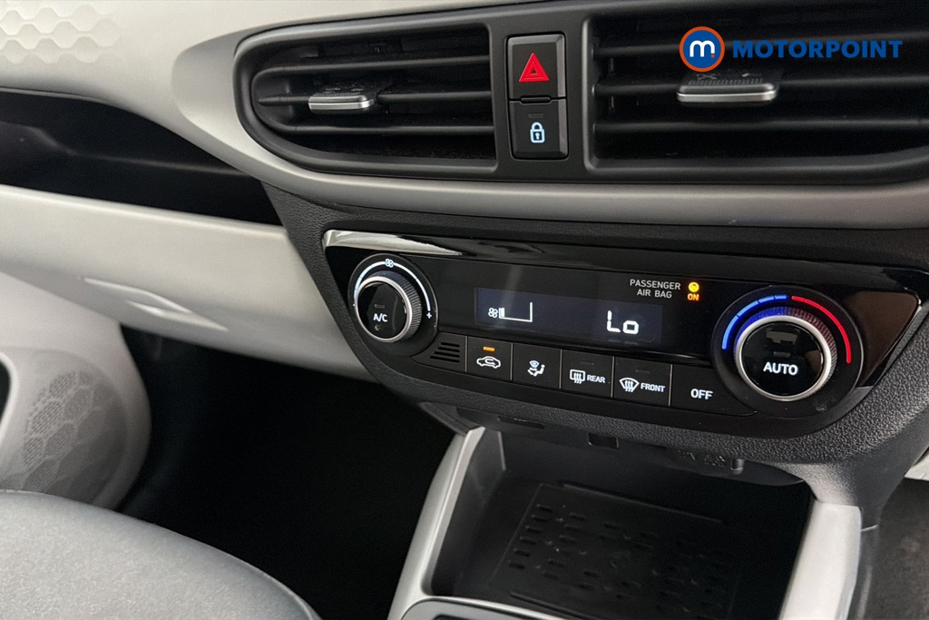 Hyundai I10 Premium Manual Petrol Hatchback - Stock Number (1671724) - 12th supplementary image