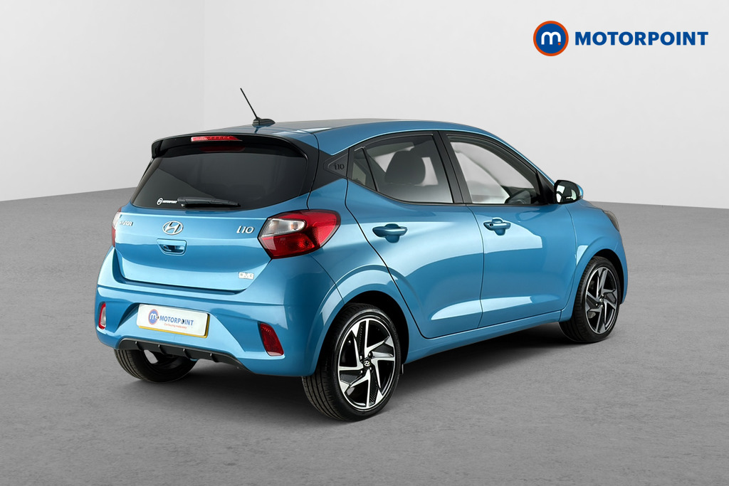 Hyundai I10 Premium Manual Petrol Hatchback - Stock Number (1671724) - Passenger side rear corner