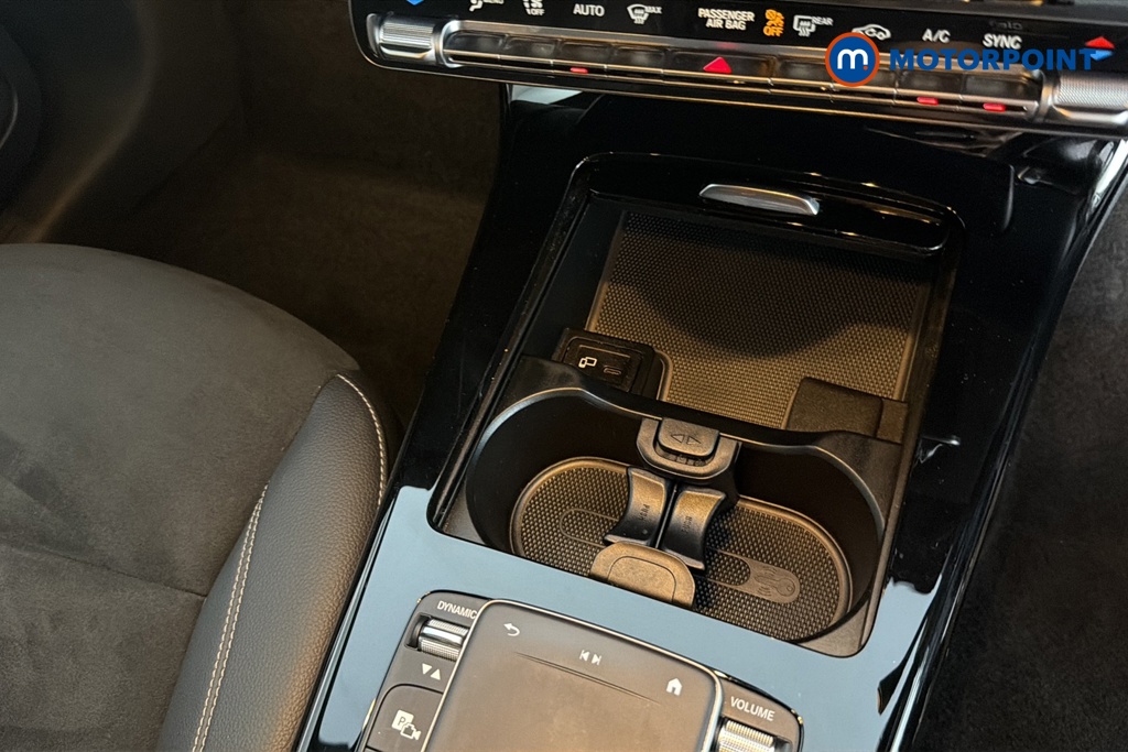 Mercedes-Benz A Class Amg Line Premium Edition Automatic Petrol Hatchback - Stock Number (1671761) - 16th supplementary image