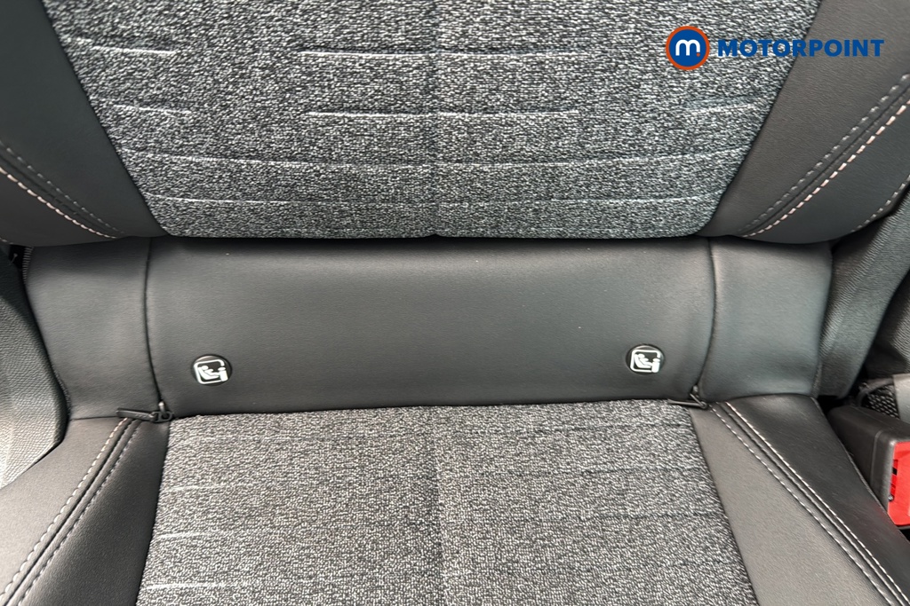 Peugeot 5008 Allure Premium Automatic Petrol SUV - Stock Number (1671839) - 27th supplementary image
