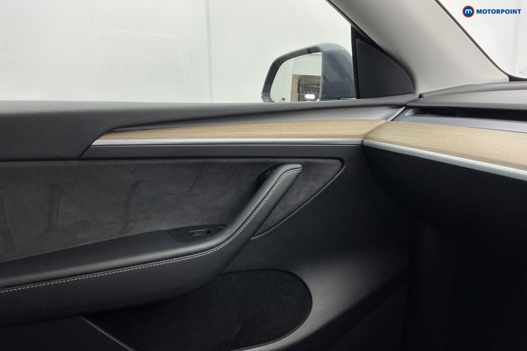 Tesla Model Y Rwd 5Dr Auto Automatic Electric SUV - Stock Number (1671902) - 18th supplementary image