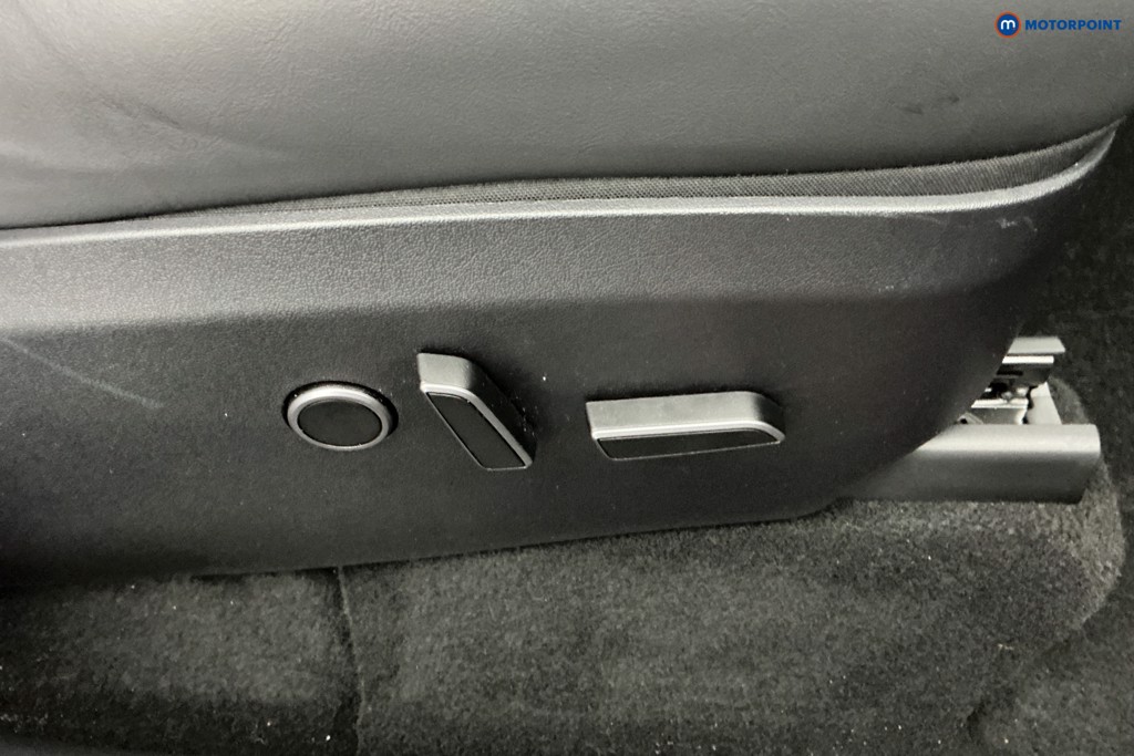 Tesla Model Y Rwd 5Dr Auto Automatic Electric SUV - Stock Number (1671902) - 22nd supplementary image