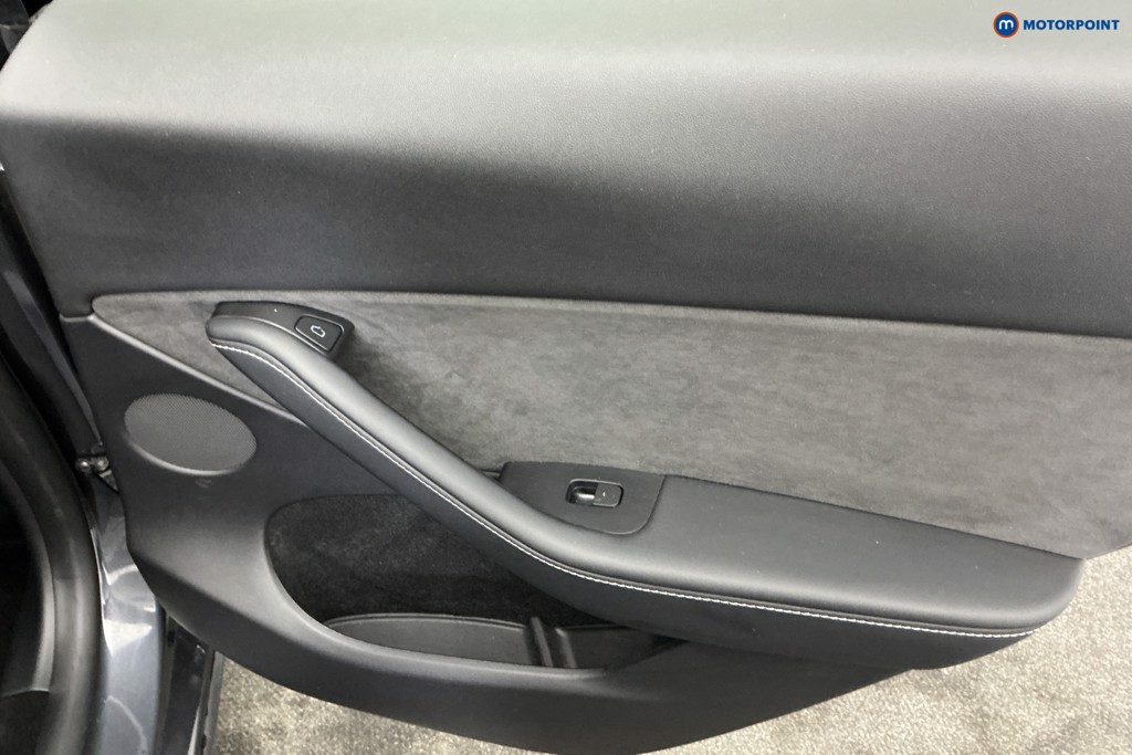 Tesla Model Y Rwd 5Dr Auto Automatic Electric SUV - Stock Number (1671902) - 25th supplementary image