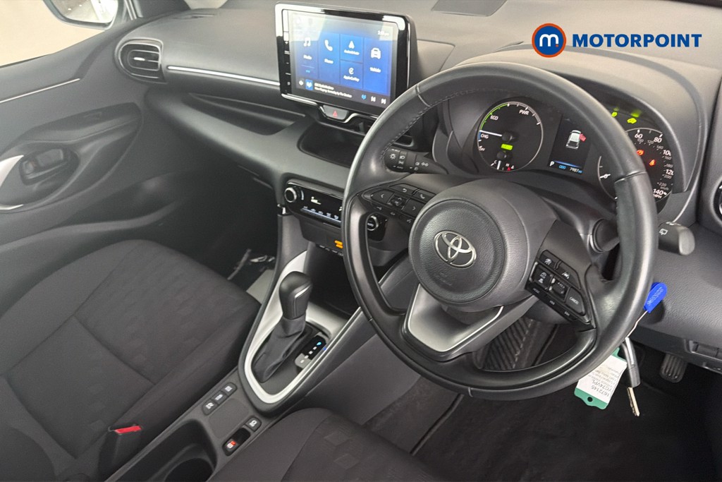 Toyota Yaris Icon Automatic Petrol-Electric Hybrid Hatchback - Stock Number (1672145) - 2nd supplementary image