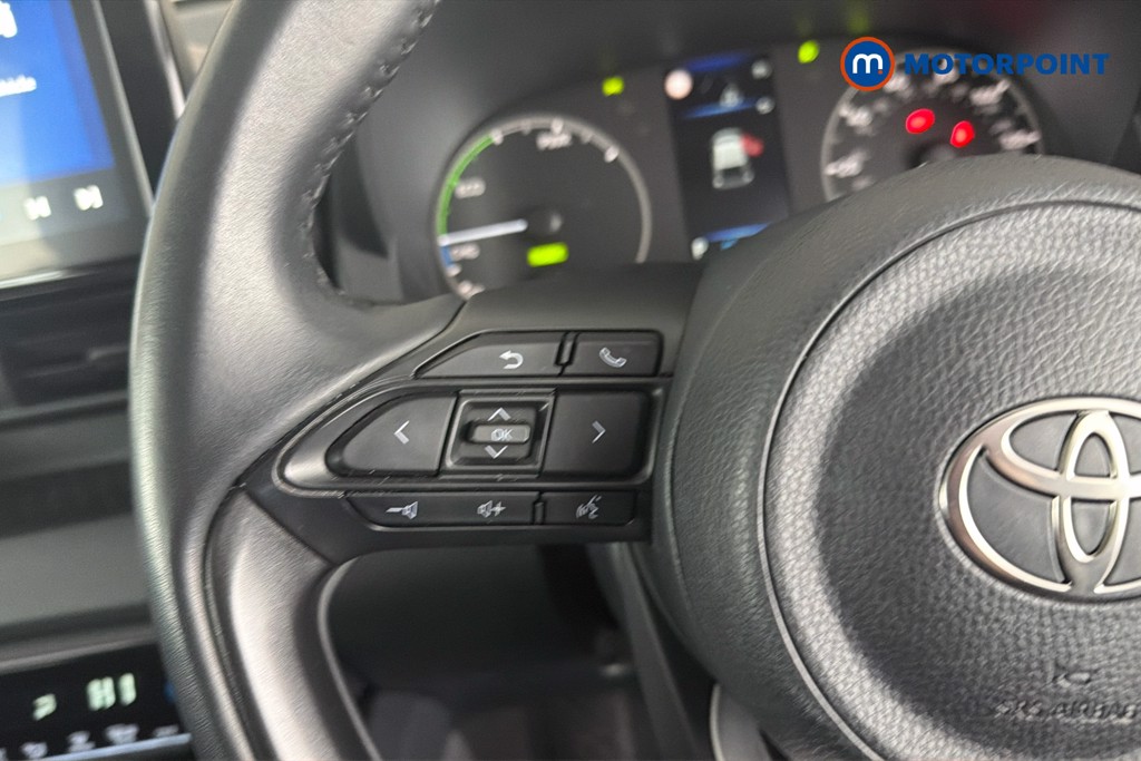 Toyota Yaris Icon Automatic Petrol-Electric Hybrid Hatchback - Stock Number (1672145) - 3rd supplementary image