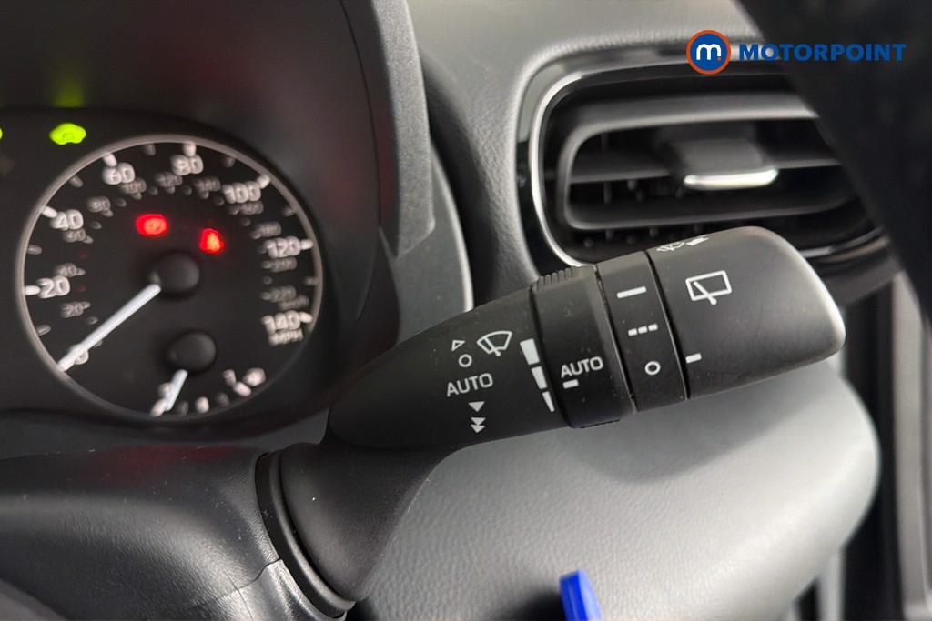 Toyota Yaris Icon Automatic Petrol-Electric Hybrid Hatchback - Stock Number (1672145) - 7th supplementary image