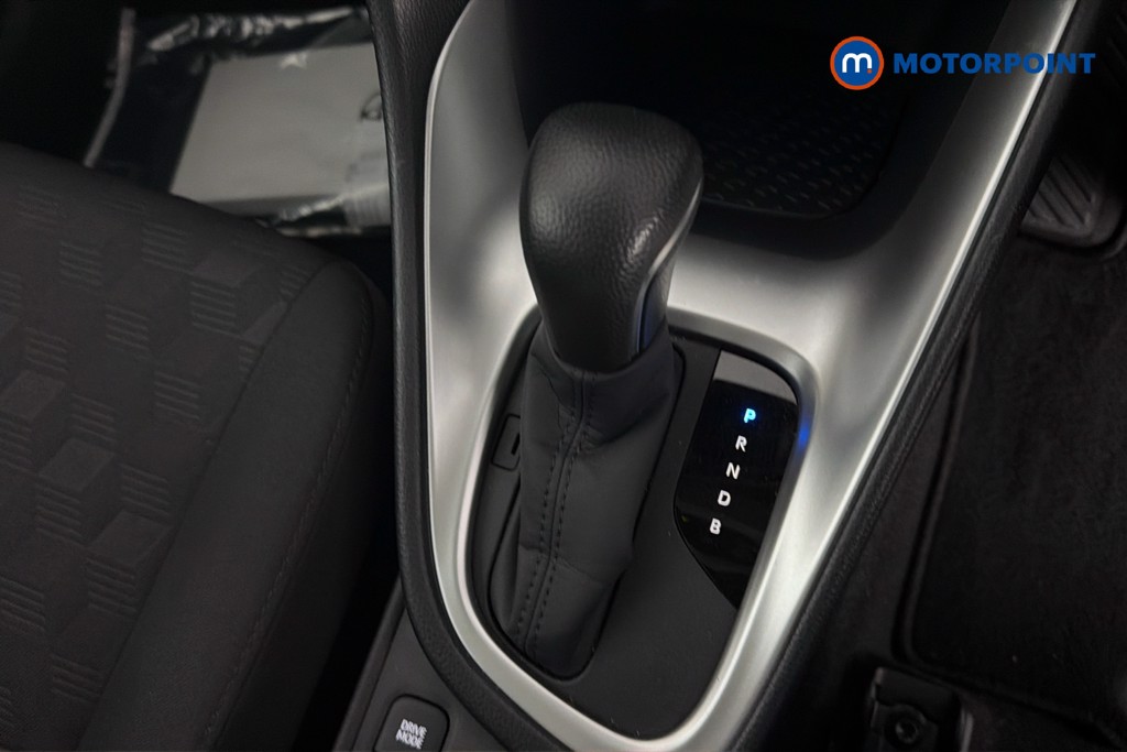 Toyota Yaris Icon Automatic Petrol-Electric Hybrid Hatchback - Stock Number (1672145) - 15th supplementary image