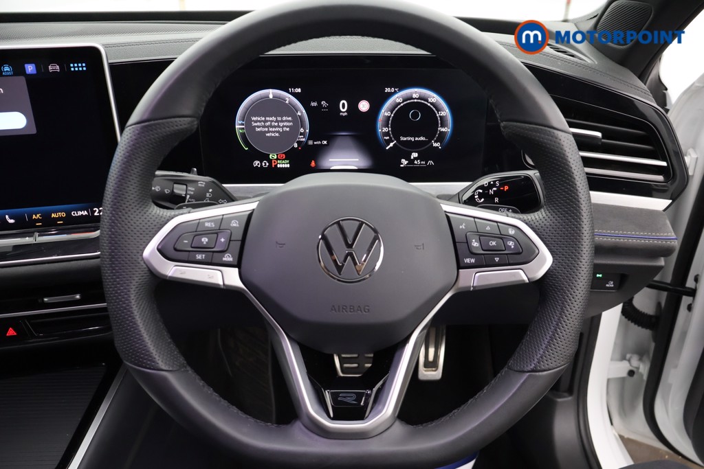 Volkswagen Passat R-Line Automatic Petrol Plug-In Hybrid Estate - Stock Number (1672195) - 5th supplementary image
