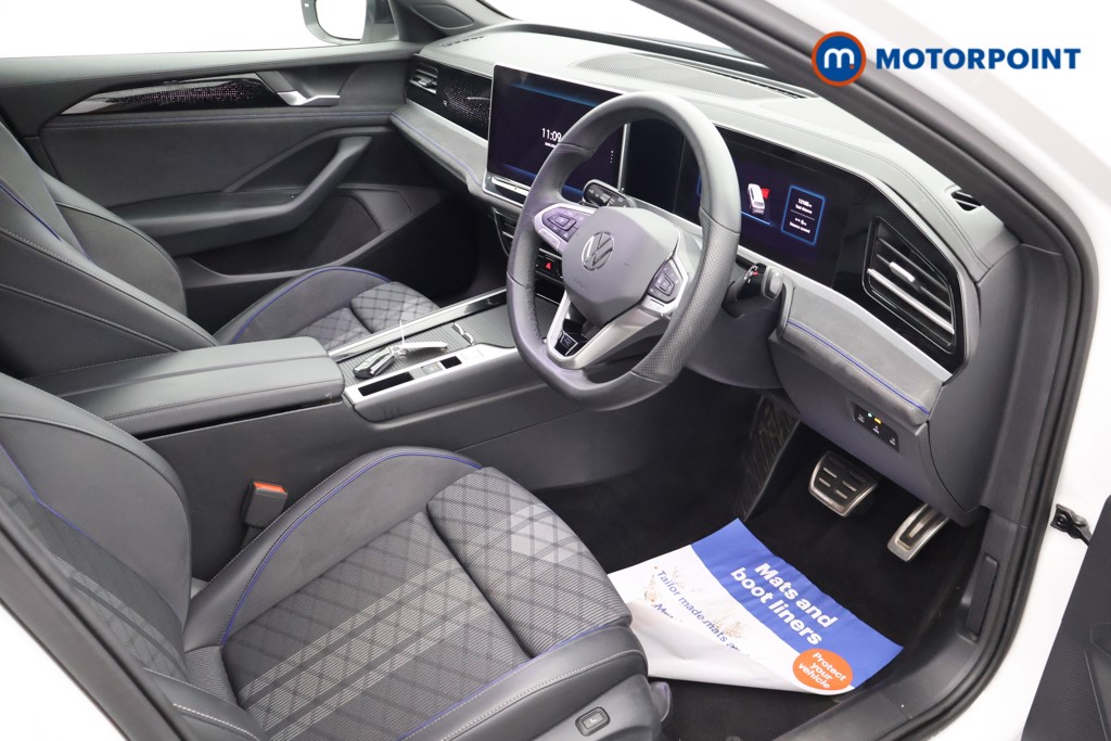 Volkswagen Passat R-Line Automatic Petrol Plug-In Hybrid Estate - Stock Number (1672195) - 21st supplementary image