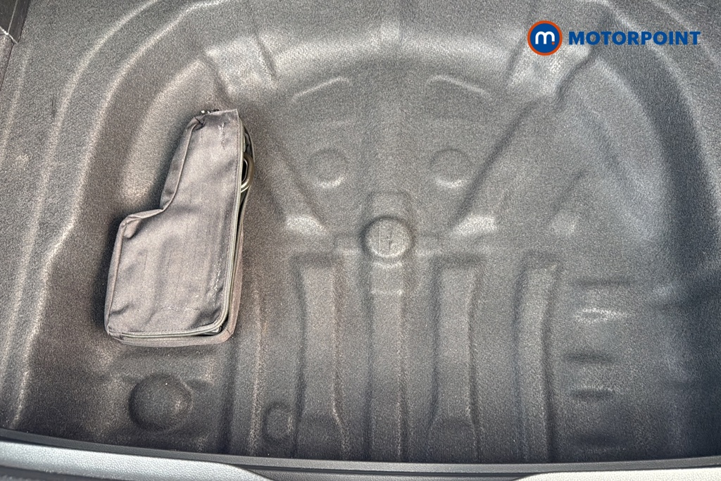 Volkswagen Golf R-Line Manual Petrol Hatchback - Stock Number (1672353) - 33rd supplementary image