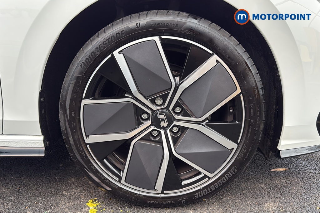 Volkswagen Golf R-Line Manual Petrol Hatchback - Stock Number (1672353) - 47th supplementary image