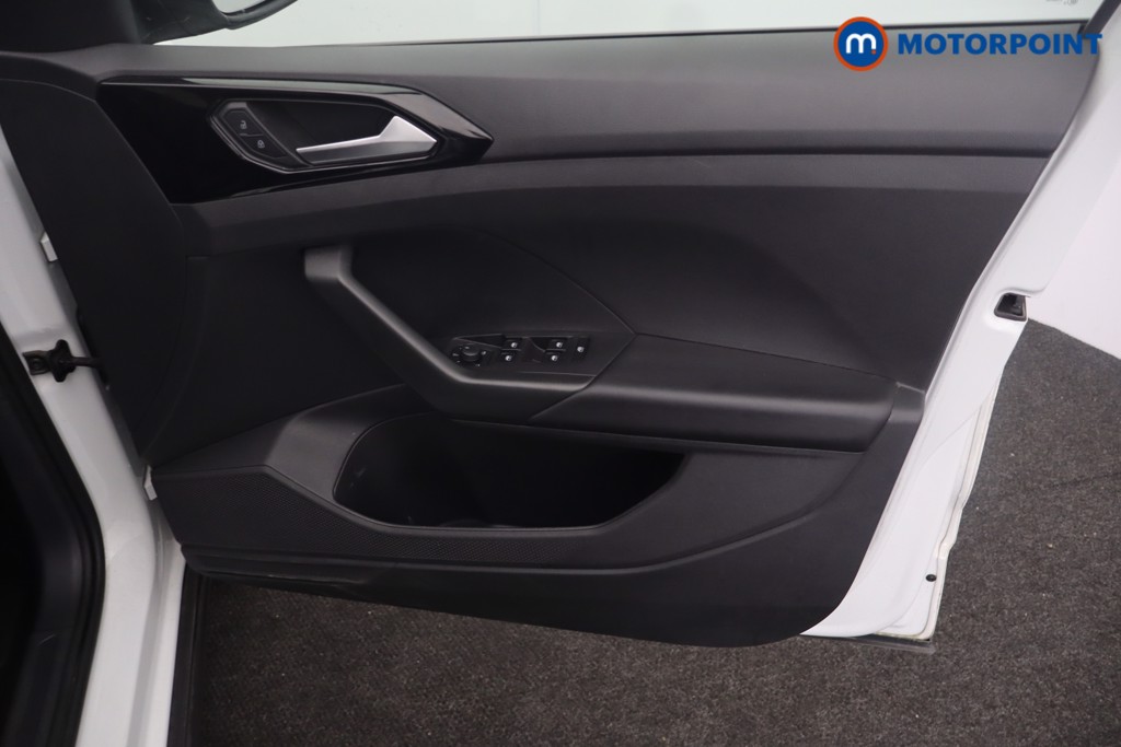 Volkswagen T-Cross Black Edition Automatic Petrol SUV - Stock Number (1653210) - 22nd supplementary image