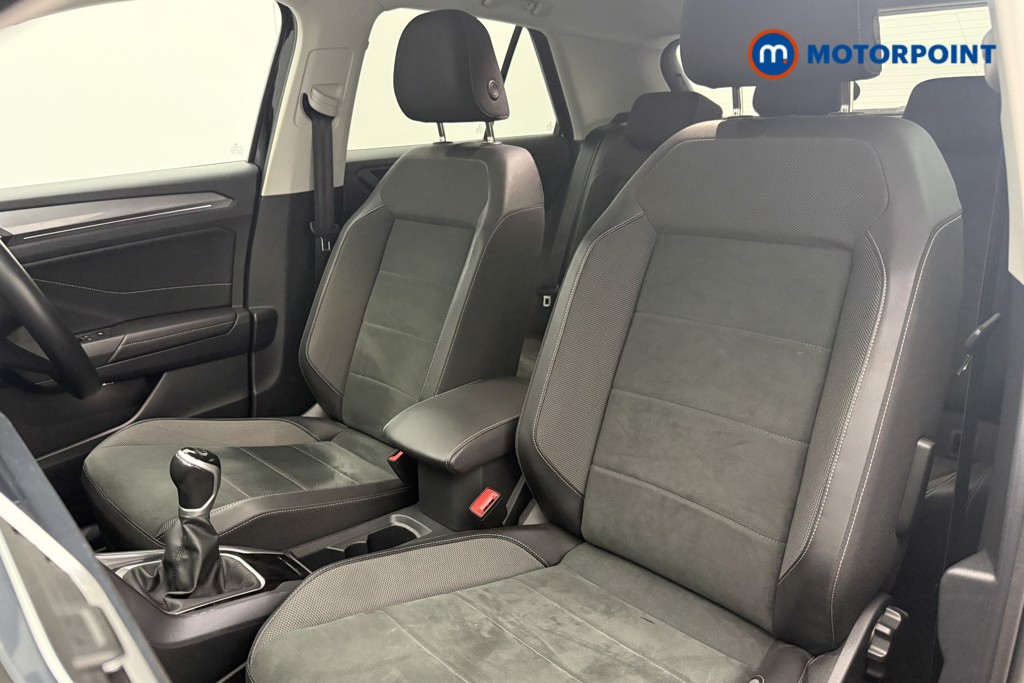 Volkswagen T-Roc Style Manual Petrol SUV - Stock Number (1654150) - 3rd supplementary image