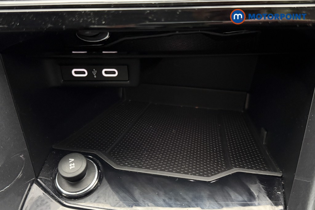Volkswagen T-Roc Style Manual Petrol SUV - Stock Number (1654150) - 15th supplementary image