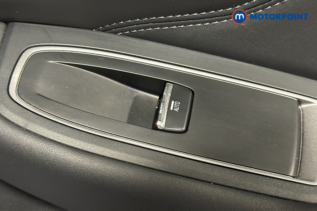 Subaru Outback Touring Automatic Petrol Estate - Stock Number (1658811) - 1001st supplementary image