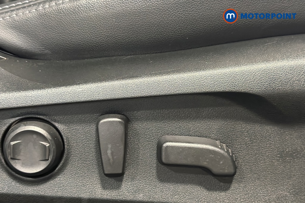 Subaru Outback Touring Automatic Petrol Estate - Stock Number (1658812) - 1002nd supplementary image