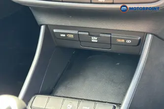 Hyundai I20 Se Connect Manual Petrol Hatchback - Stock Number (1662507) - 995th supplementary image