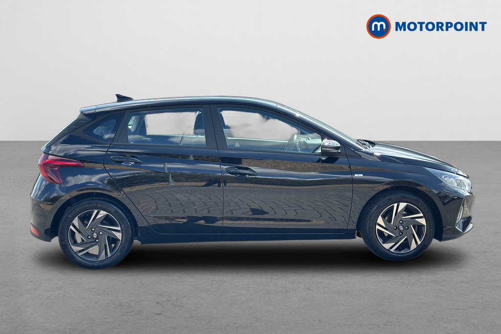 Hyundai I20 Se Connect Manual Petrol Hatchback - Stock Number (1662507) - Passenger side
