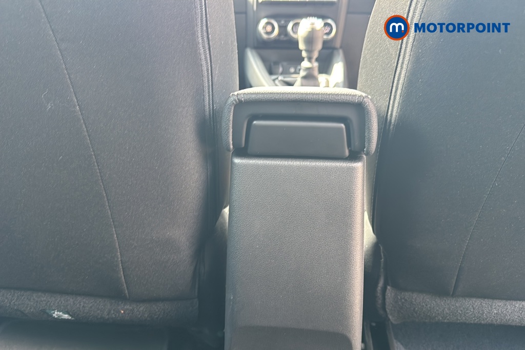 Renault Clio Evolution Manual Petrol Hatchback - Stock Number (1662809) - 28th supplementary image