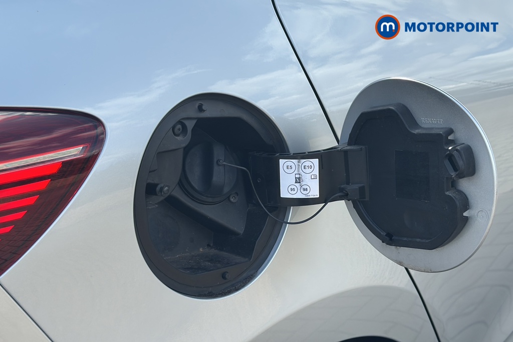 Renault Clio Evolution Manual Petrol Hatchback - Stock Number (1662809) - 41st supplementary image