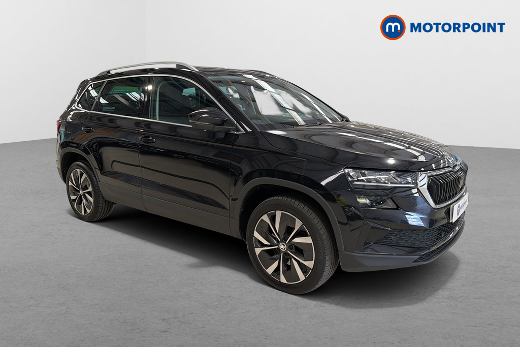 Skoda Karoq listing photo