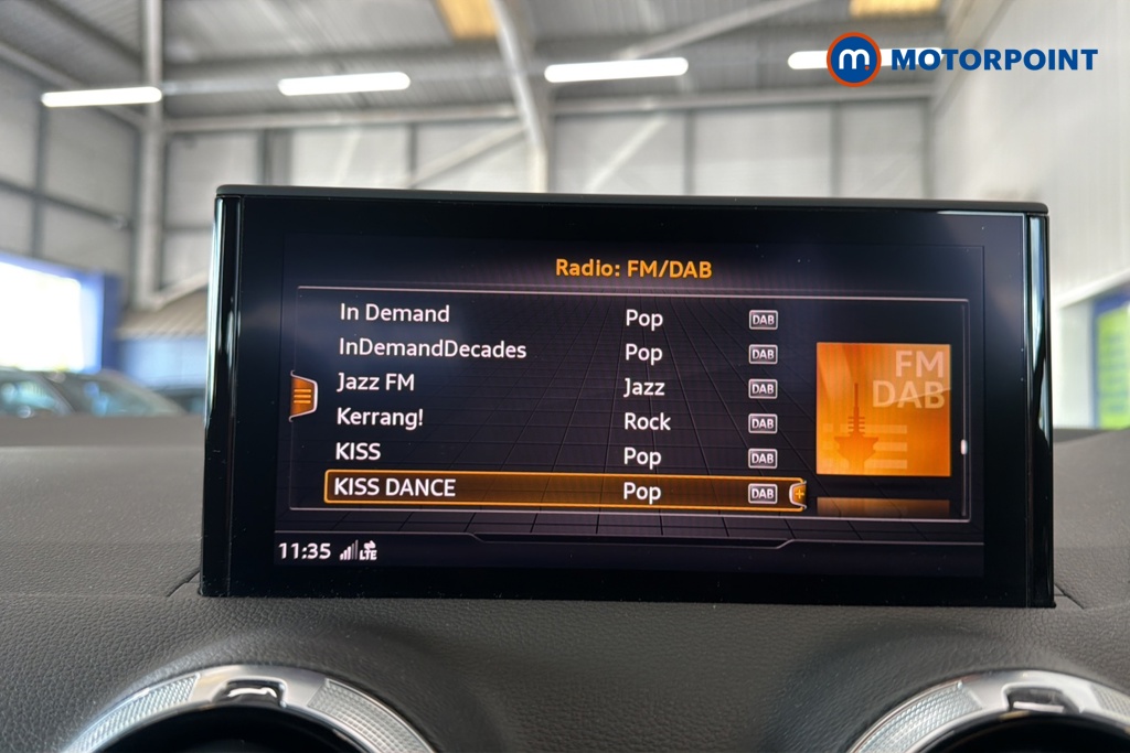 Audi Q2 S Line Manual Petrol SUV - Stock Number (1663640) - 8th supplementary image