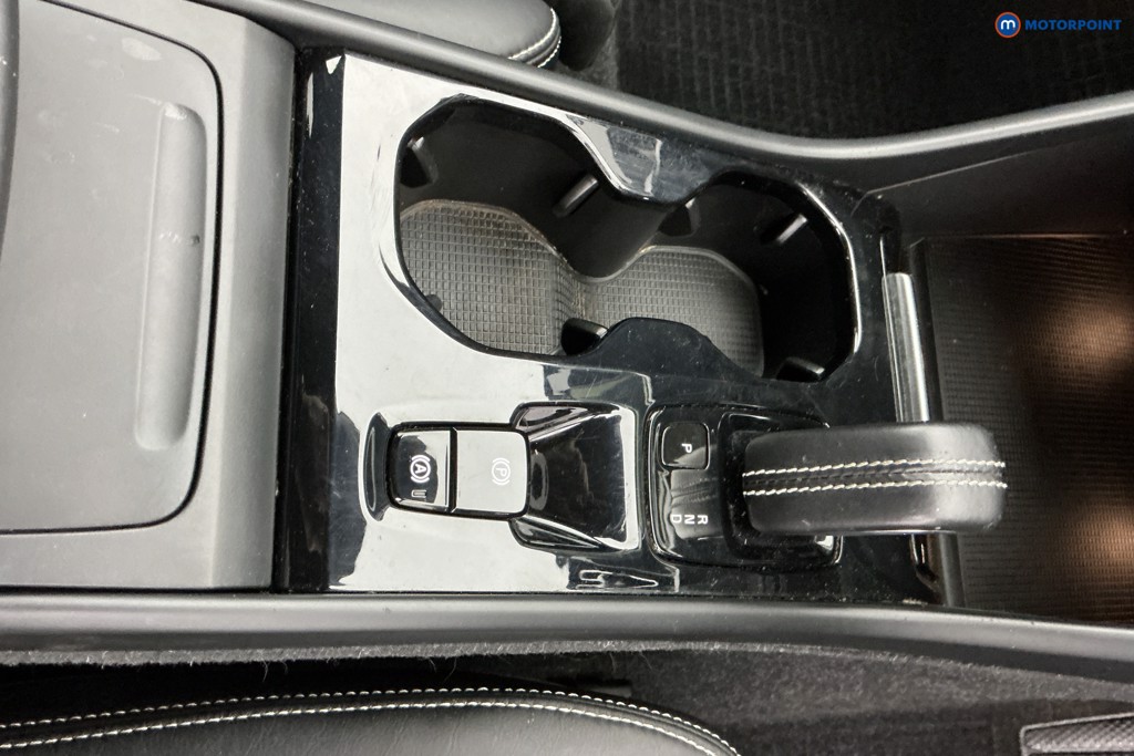 Volvo Xc40 R Design Pro Automatic Petrol SUV - Stock Number (1664113) - 14th supplementary image