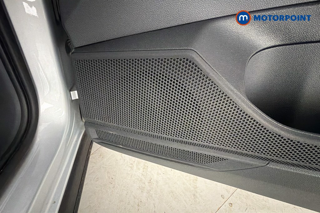 Volkswagen T-Cross SEL Manual Diesel SUV - Stock Number (1664429) - 21st supplementary image