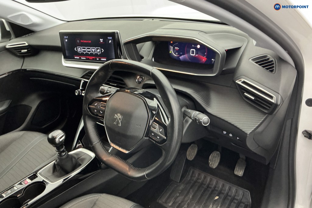 Peugeot 208 Allure Premium Manual Petrol Hatchback - Stock Number (1664610) - 8th supplementary image