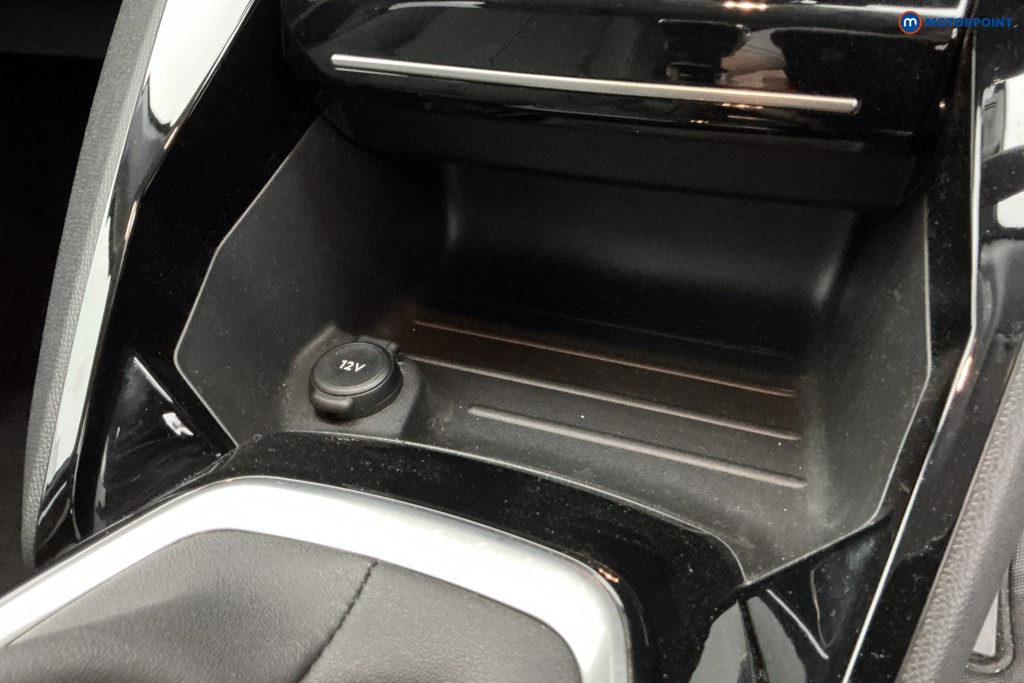 Peugeot 208 Allure Premium Manual Petrol Hatchback - Stock Number (1664610) - 16th supplementary image