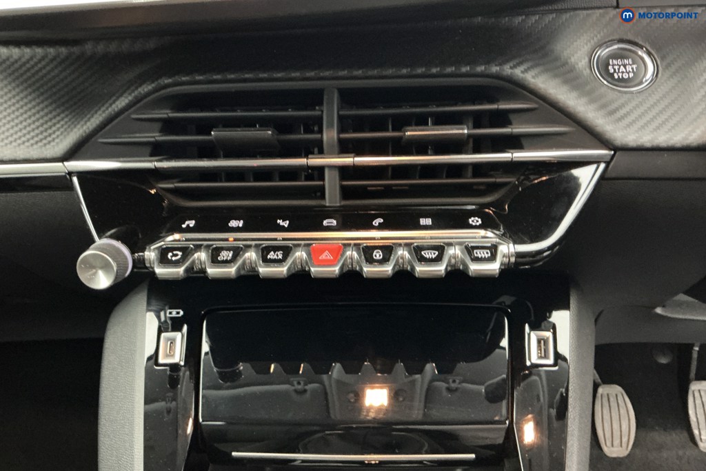 Peugeot 208 Allure Premium Manual Petrol Hatchback - Stock Number (1664610) - 17th supplementary image