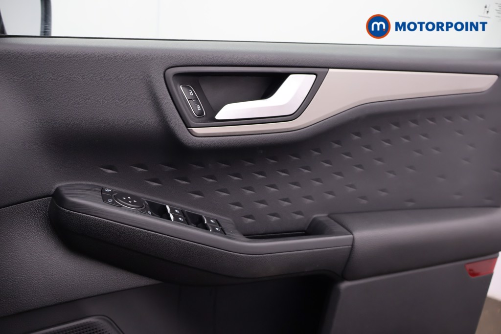 Ford Kuga Titanium Automatic Diesel SUV - Stock Number (1664977) - 16th supplementary image