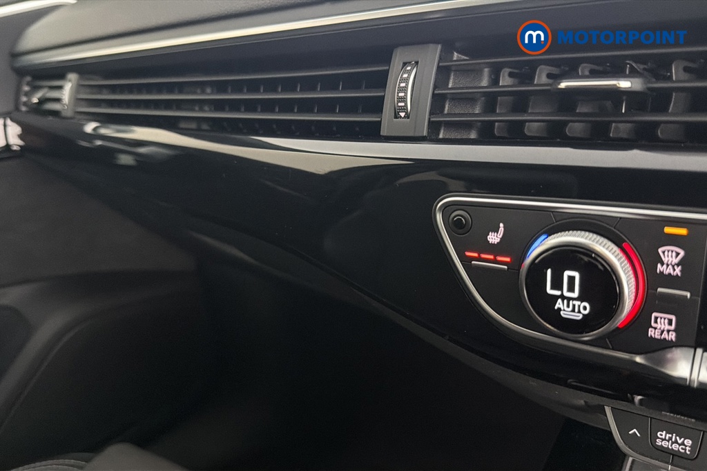Audi A4 Black Edition Manual Petrol Saloon - Stock Number (1665086) - 14th supplementary image
