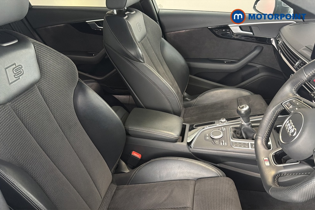 Audi A4 Black Edition Manual Petrol Saloon - Stock Number (1665086) - 22nd supplementary image
