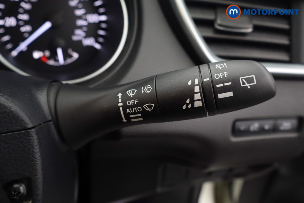 Nissan Qashqai Tekna Automatic Petrol SUV - Stock Number (1665320) - 7th supplementary image