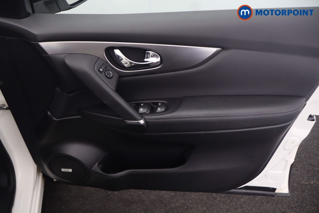 Nissan Qashqai Tekna Automatic Petrol SUV - Stock Number (1665320) - 24th supplementary image