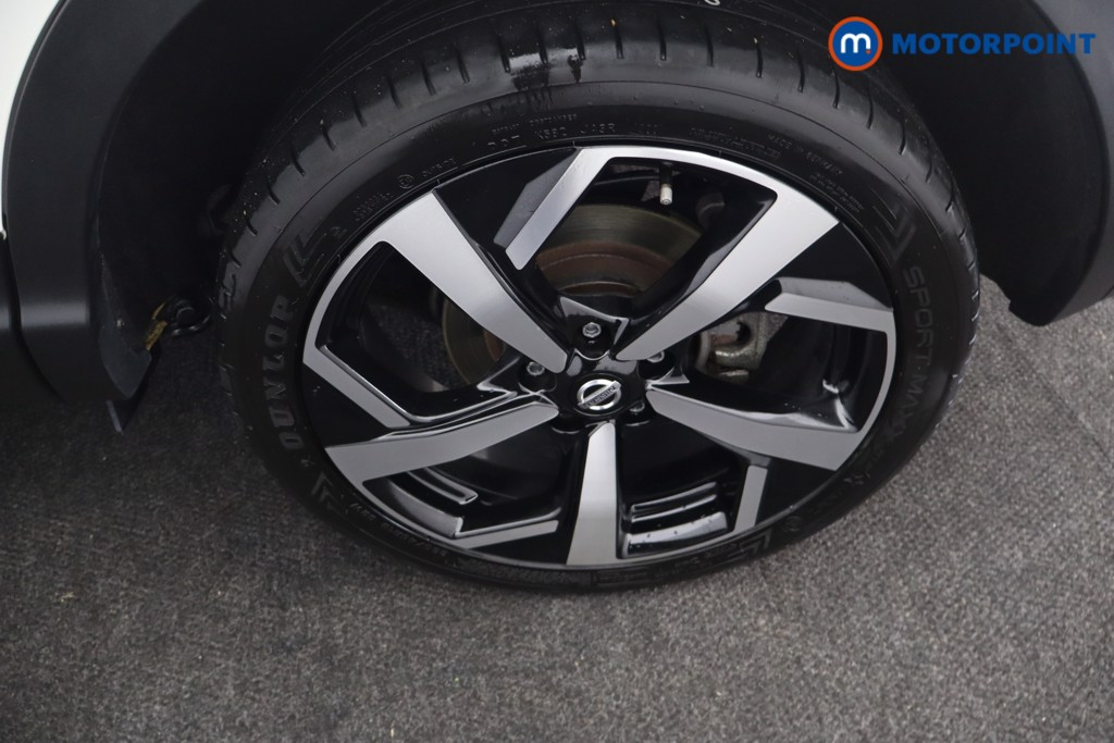 Nissan Qashqai Tekna Automatic Petrol SUV - Stock Number (1665320) - 33rd supplementary image