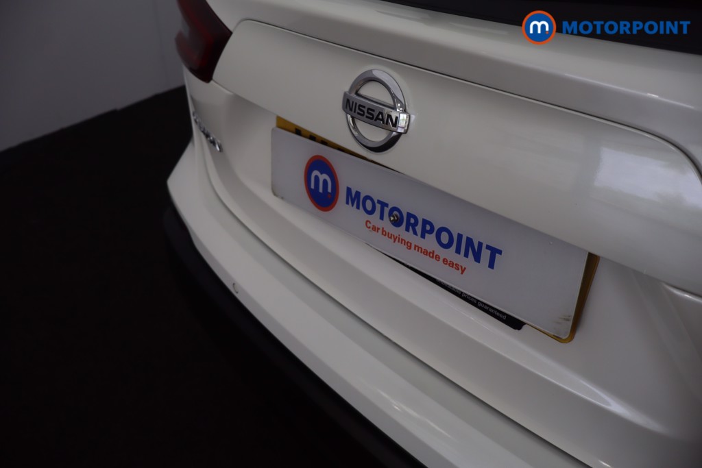 Nissan Qashqai Tekna Automatic Petrol SUV - Stock Number (1665320) - 42nd supplementary image