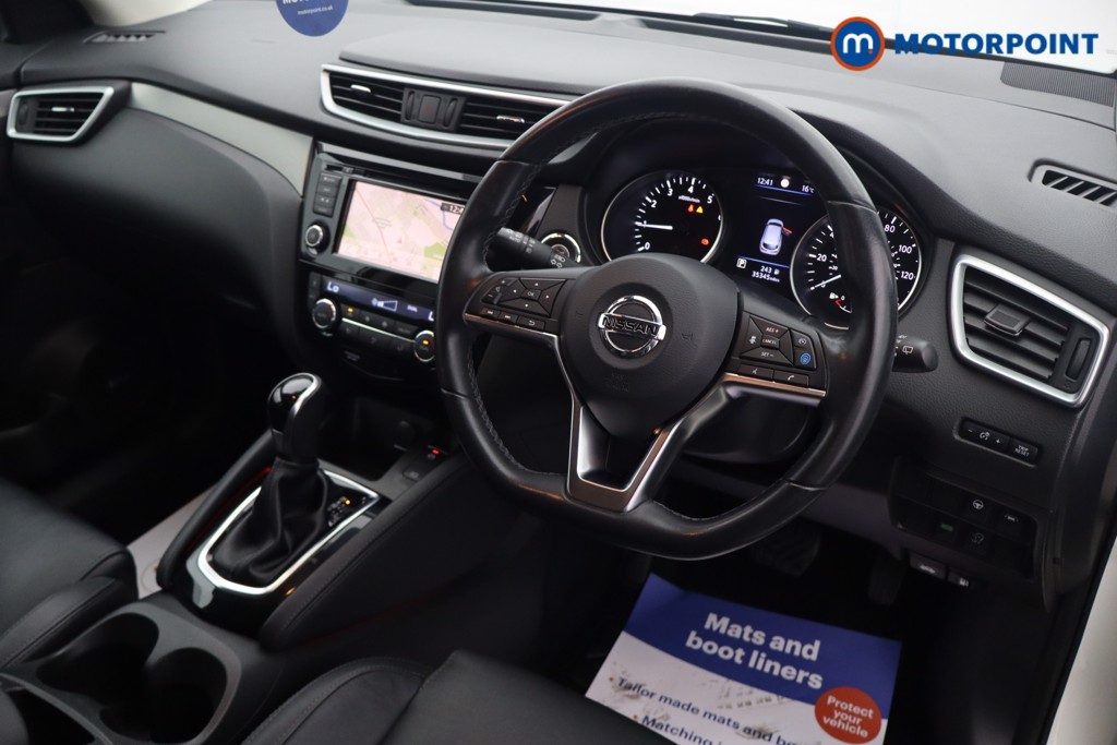Nissan Qashqai Tekna Automatic Petrol SUV - Stock Number (1665320) - 1st supplementary image