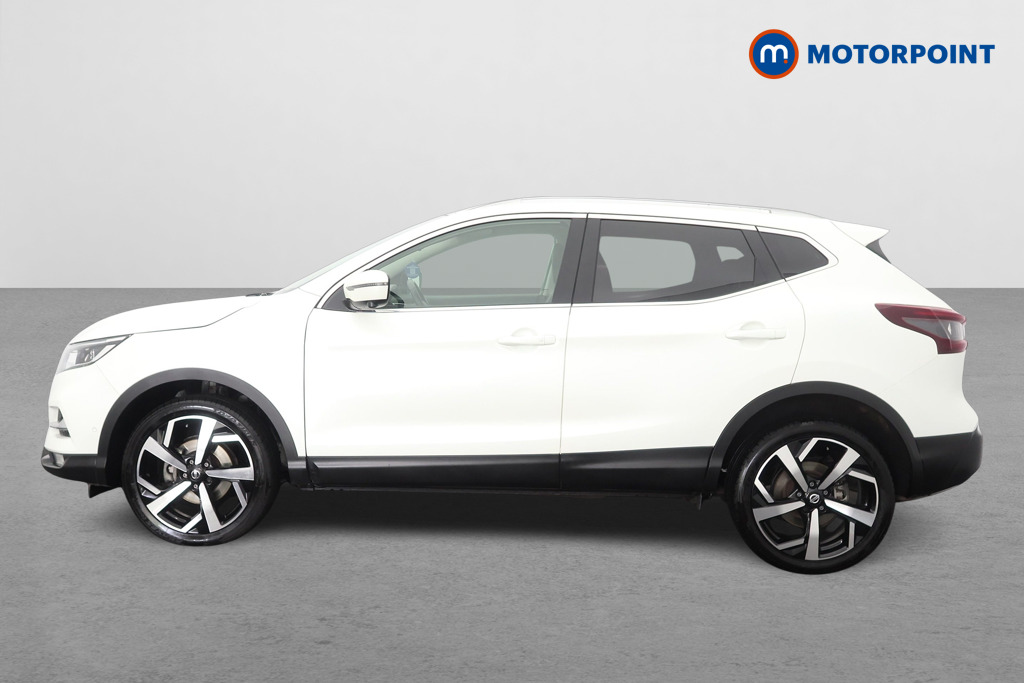 Nissan Qashqai Tekna Automatic Petrol SUV - Stock Number (1665320) - Passenger side