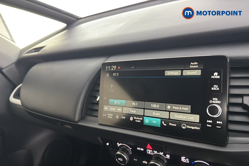 Honda Jazz Advance Automatic Petrol-Electric Hybrid Hatchback - Stock Number (1665729) - 8th supplementary image