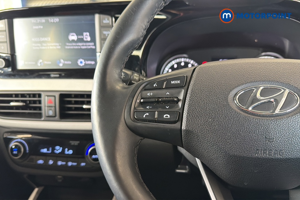 Hyundai I10 Premium Manual Petrol Hatchback - Stock Number (1666861) - 4th supplementary image