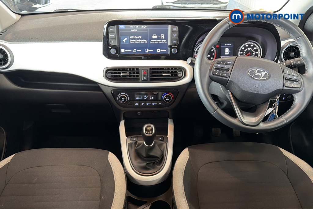 Hyundai I10 Premium Manual Petrol Hatchback - Stock Number (1666861) - 1st supplementary image