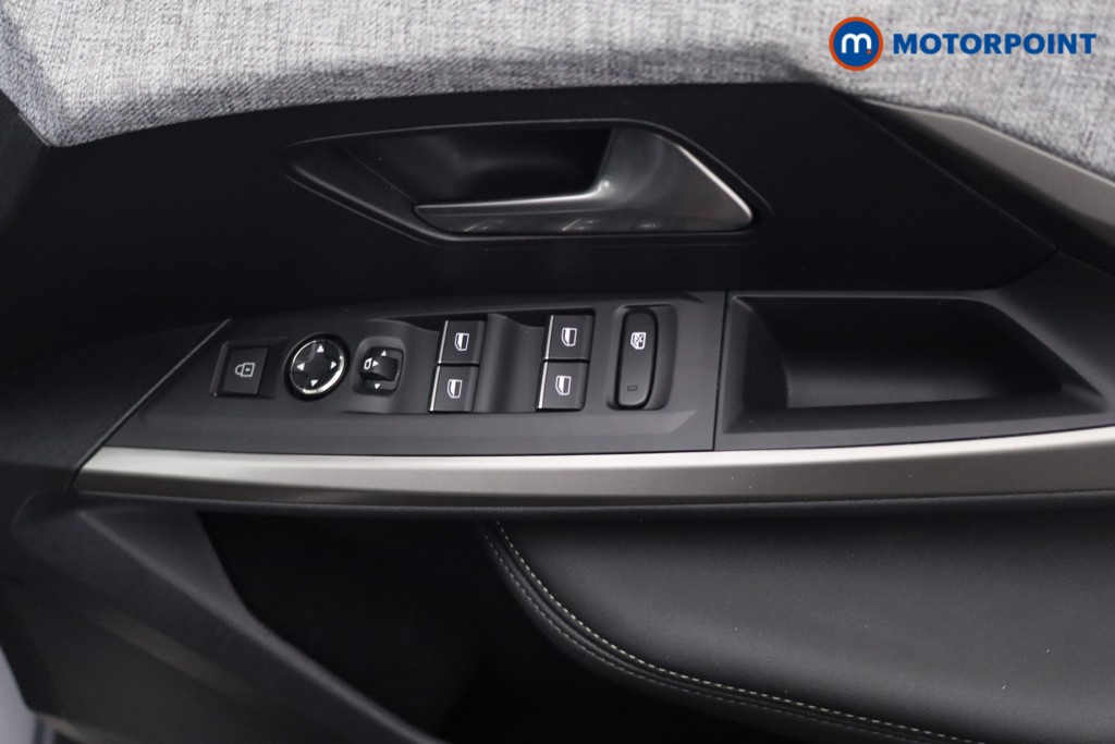 Peugeot 5008 GT Automatic Electric SUV - Stock Number (1666946) - 18th supplementary image