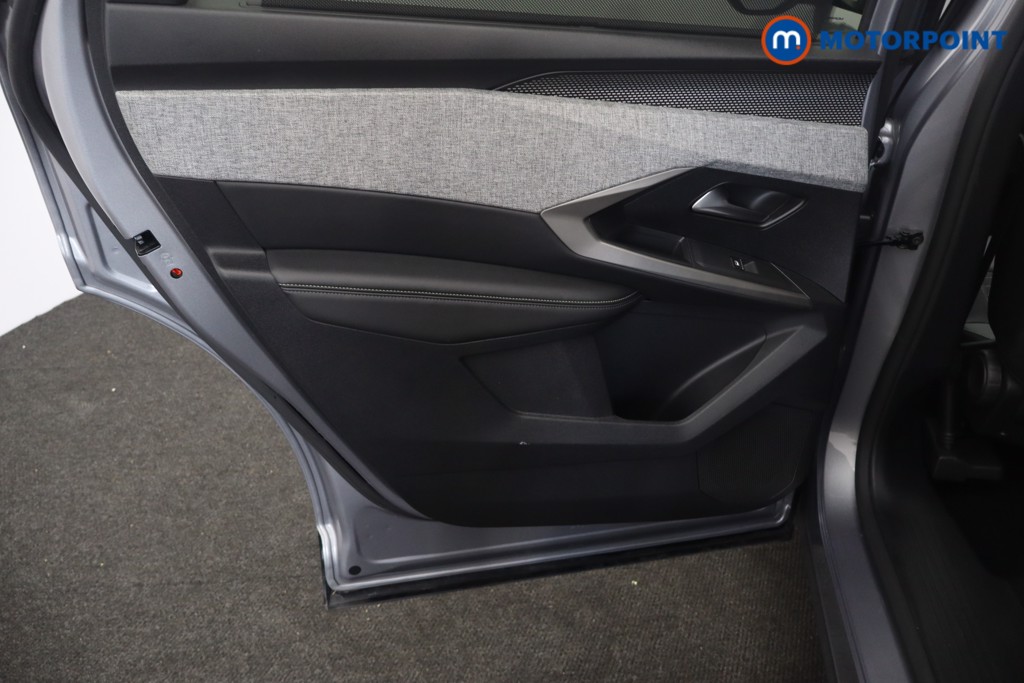 Peugeot 5008 GT Automatic Electric SUV - Stock Number (1666946) - 34th supplementary image