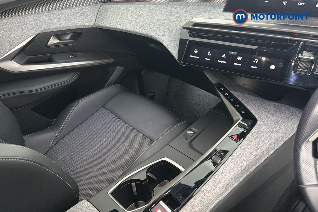 Peugeot 5008 GT Automatic Electric SUV - Stock Number (1666949) - 15th supplementary image