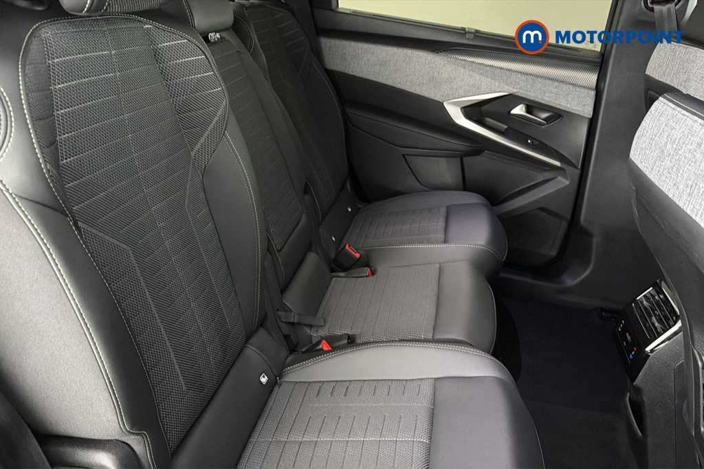 Peugeot 5008 GT Automatic Electric SUV - Stock Number (1666949) - 25th supplementary image